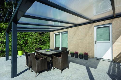 hliníková pergola SKYLUX CLIMALUX 7,0 x 4,0 m antracit + čirý PC